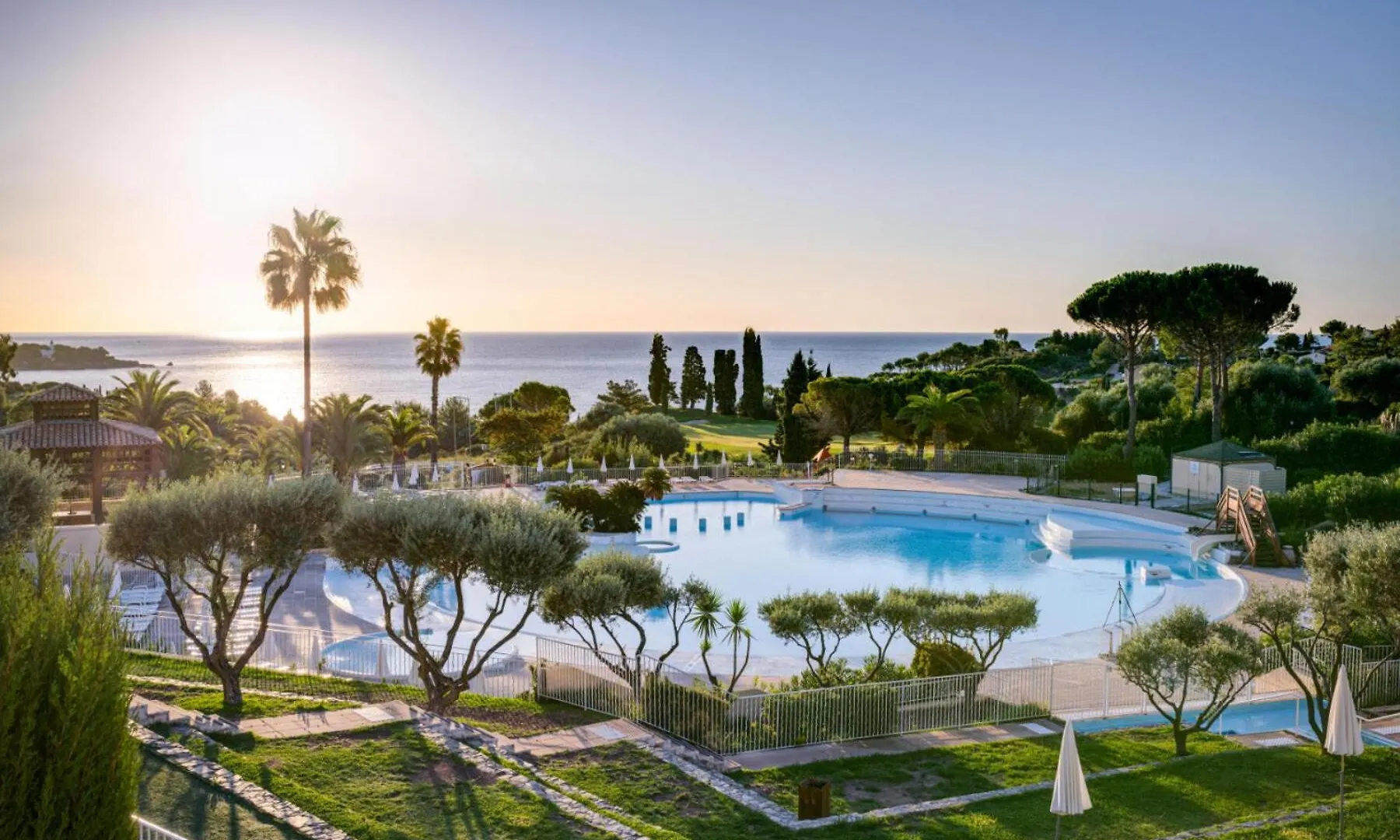 Apartment Residence Le Hameau De Cap Esterel - Maeva Home - Appartement 3 Pieces 6 Personnes - Prestige Mae-1574 Saint-Raphael